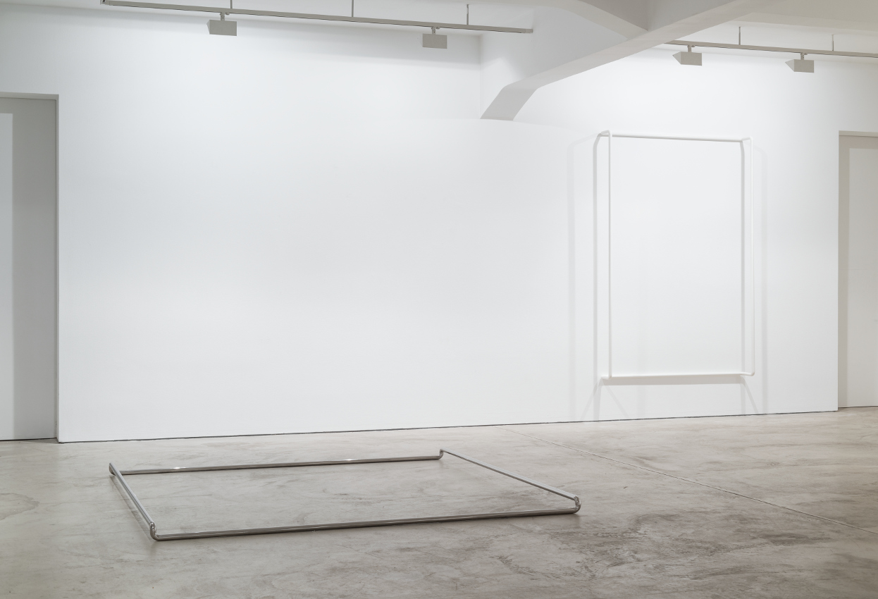 exhibition view at galerie crone, berlin. HUG US, 2016, 10x250x250cm; MILKY, 2016, 240x160x40cm